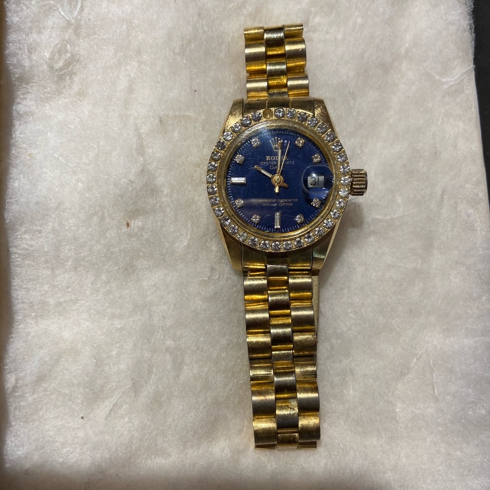 Fashion watch